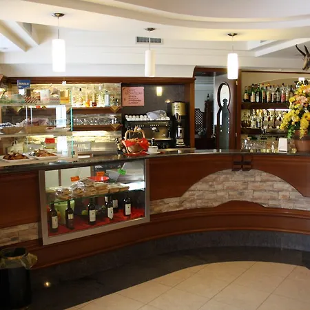 Hotell Italia Risorta 3*