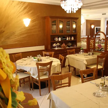 Hotel Italia Risorta 3*