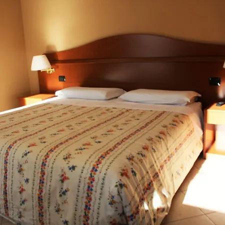 Hotel Italia Risorta 3*